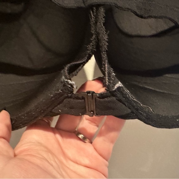 VS 36DDD push up front closure bra - Picture 6 of 15